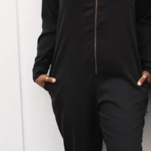 Smash + Tess Coverall Romper In Midnight Black Size Medium - Picture 2 of 6